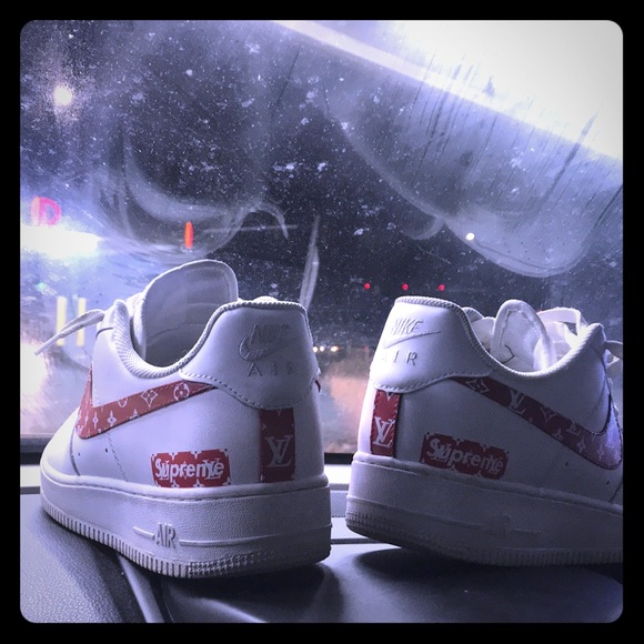 supreme louis vuitton air force